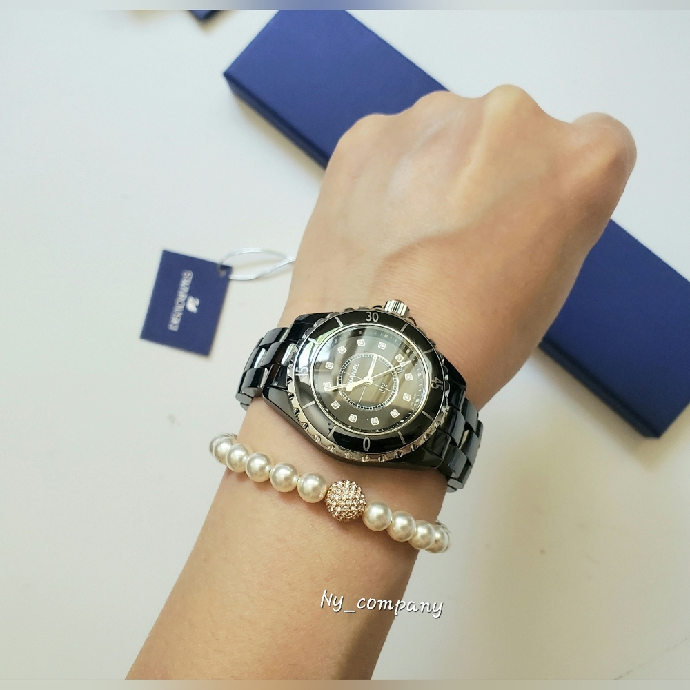 (SALE)Swarovski Pearl and Rose Gold Crystal Bracelet Brand New